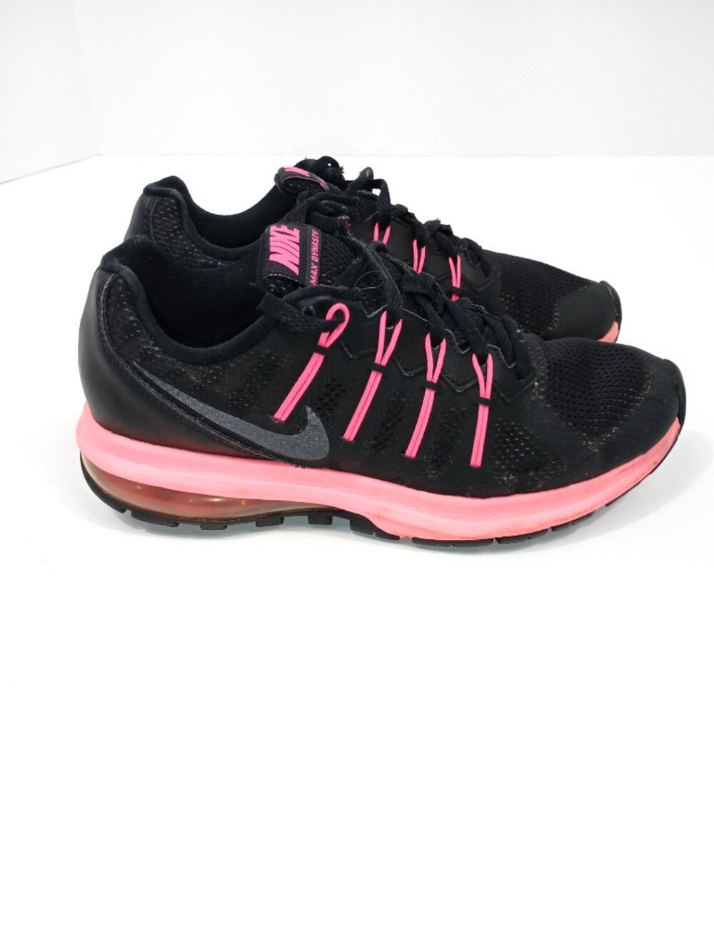 Nike Air Max Dynasty Womens Size 7 Black Pink Running Shoes Athletic Sneakers